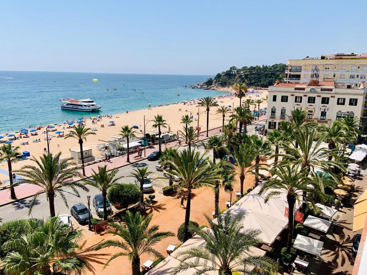Seafront New Apartment Boutique Lloret de Mar Bagian luar foto